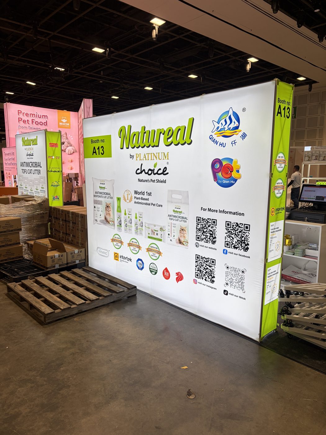 Natureal and Platinum Choice pet booth with backlit walls